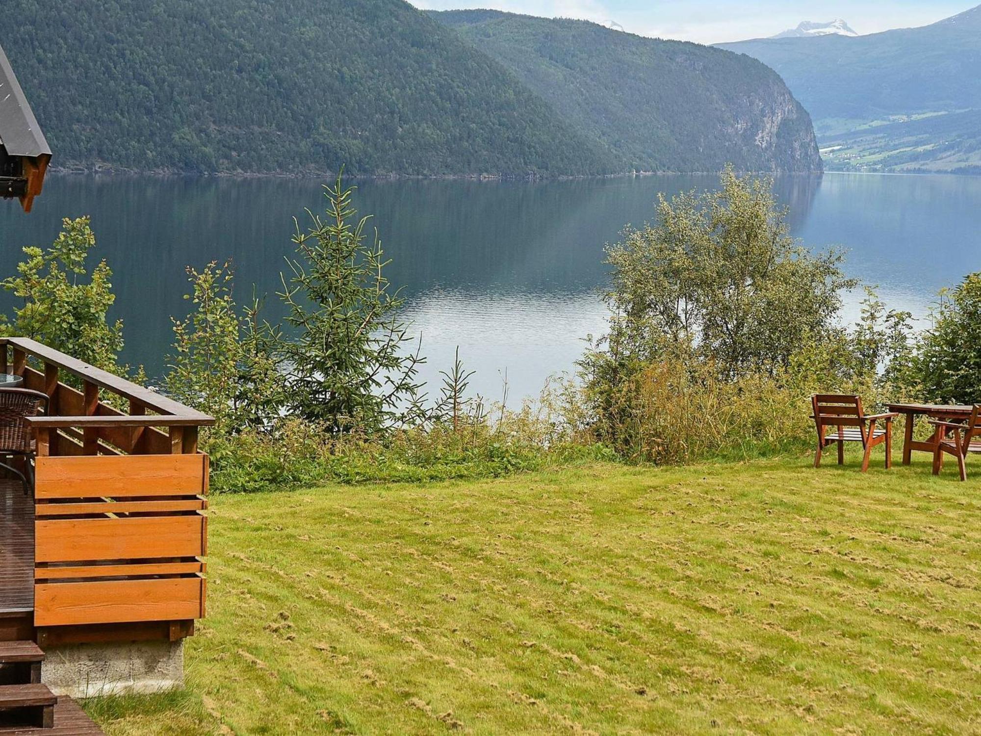 Three-Bedroom Holiday Home In Utvik 1 Reed Exteriér fotografie